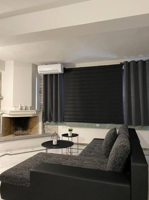 M&F Meteora Apartments #1 卡兰巴卡 外观 照片